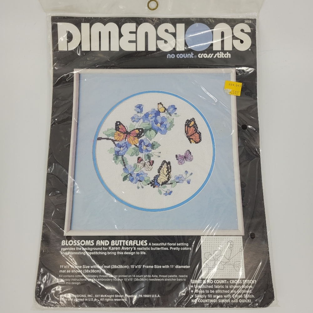 Dimensions No Count Cross Stitch Kit Blossoms & Butterflies 3922 VTG 1988 NEW
